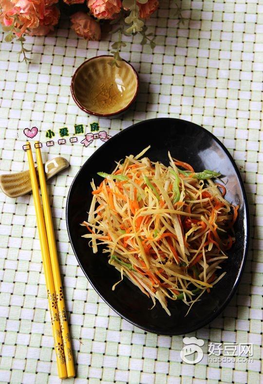 牛蒡丝怎么炒好吃，牛蒡丝怎么炒好吃视频（素炒牛蒡三丝）