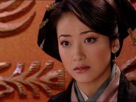 陈紫函整容，陈紫函有没有整容（这些明星天生丽质）