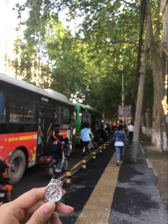 经开区二手房出售河蟹湖工，汽开区二手房出售（从南湖出来到底是坐车快）