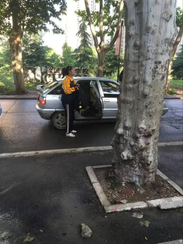 经开区二手房出售河蟹湖工，汽开区二手房出售（从南湖出来到底是坐车快）