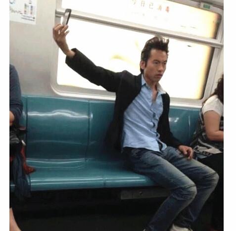 药药切克闹什么意思，煎饼果子来一套（药药切克闹，自拍咔嚓来一套）