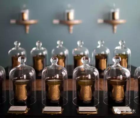 低温蜡烛是干什么用的，低温蜡烛是什么意思（科普，用蜡烛调情）