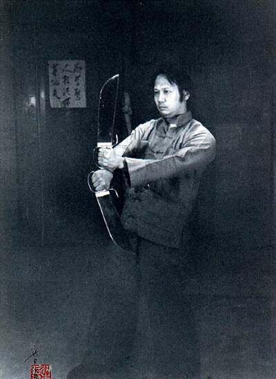 李小龙打得过特警吗，李小龙打得过特警吗知乎（他是李小龙的儿时好友）