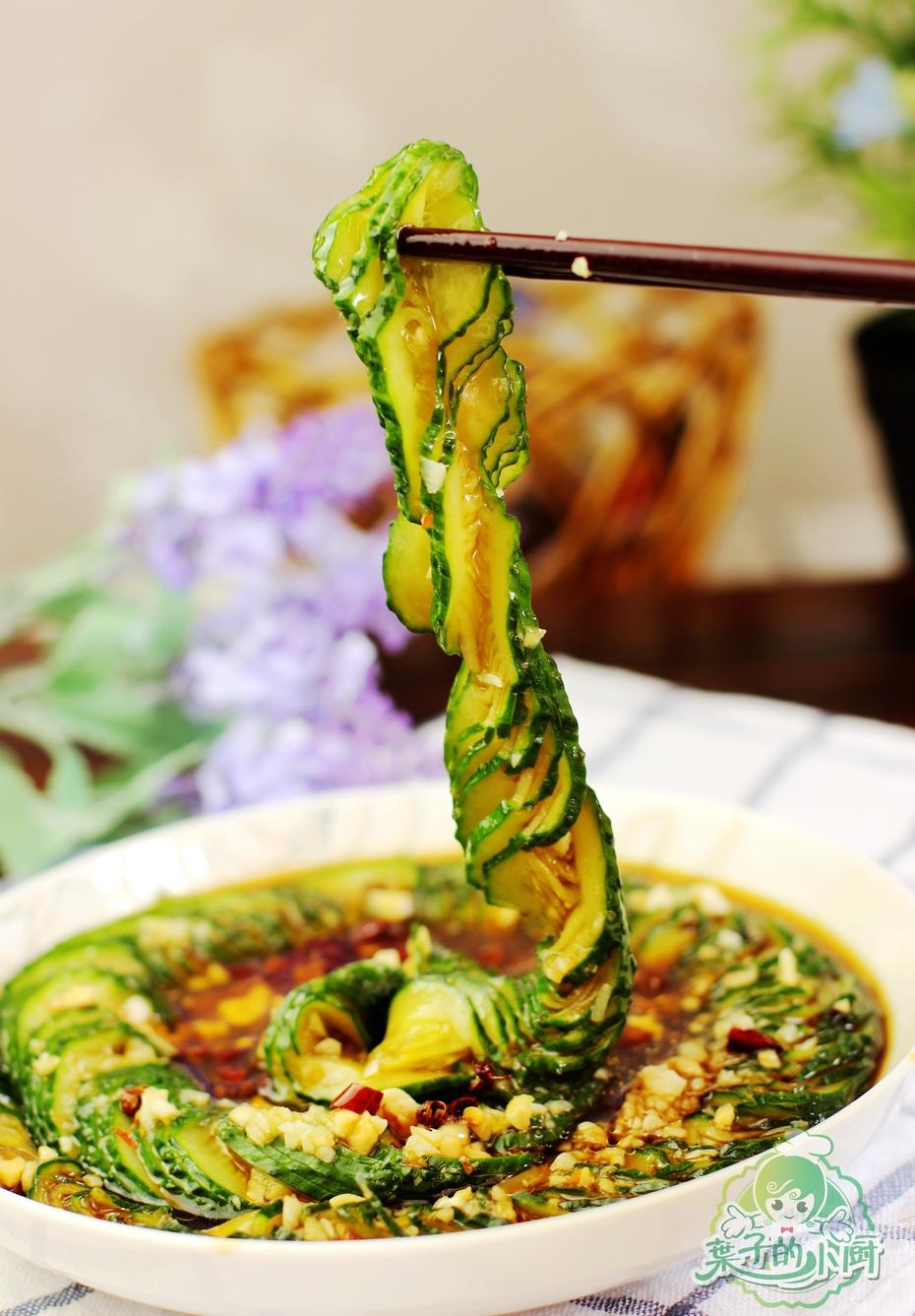 黄瓜怎么切好看，黄瓜的花式切法大全图（不会这么切黄瓜）