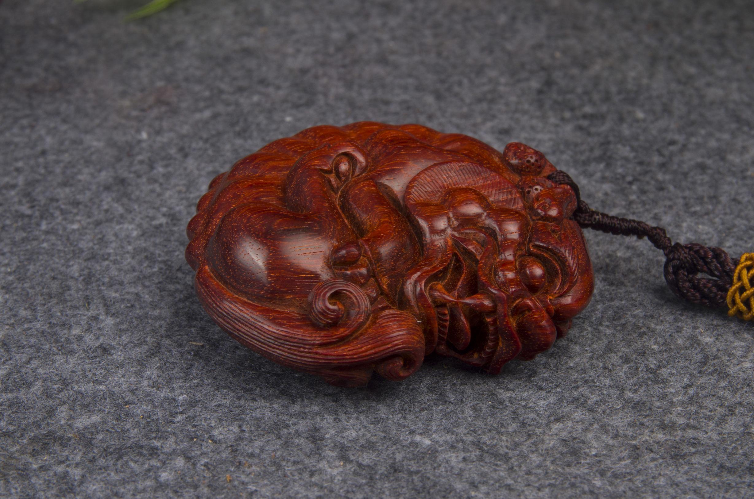 貔貅手链的寓意，黄金貔貅手链的寓意（紫檀貔貅挂件：寓意明了）