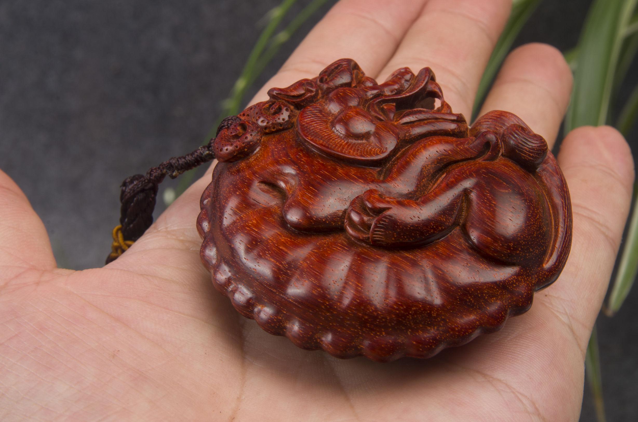 貔貅手链的寓意，黄金貔貅手链的寓意（紫檀貔貅挂件：寓意明了）