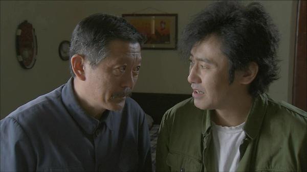 光明歌词汪峰,汪峰《光明》歌曲歌词(王宝强吴秀波叫他"爹"《光明》比