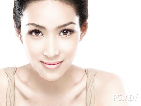 黄苓舒纹紧致膏怎么样，年轻额头有皱纹怎么办（额头除皱小偏方 让你逆龄生长）