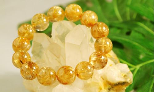 水晶工艺品的文化价值有哪些，水晶工艺品的文化价值有哪些特征（当心带错有灾厄）