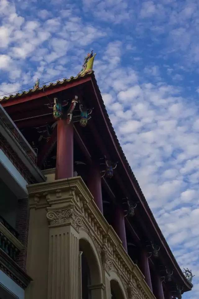 集美大学是一本吗，集美大学是985还是211（中国最美大学丨厦门集美大学）