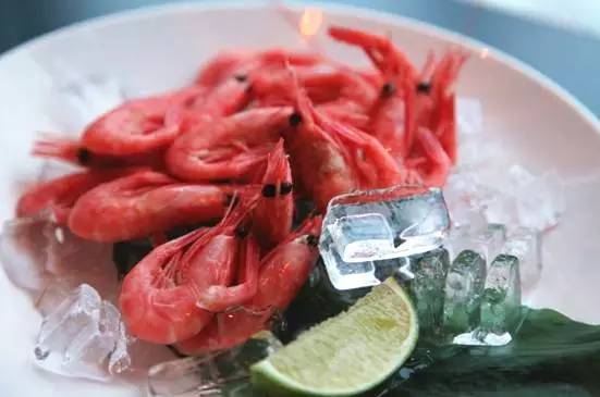 北极虾是生的还是熟的，北极虾的最佳吃法（熟的北极虾，非要再煮一次吗）