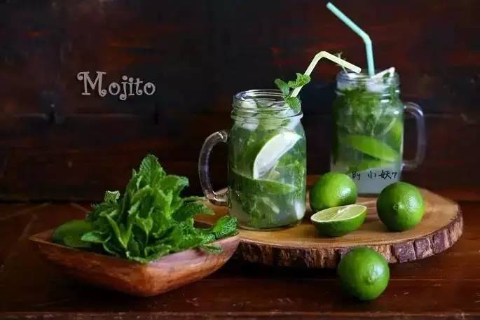 鸡尾酒的种类，鸡尾酒的名称（5款最常见鸡尾酒帮你应付各种场合）