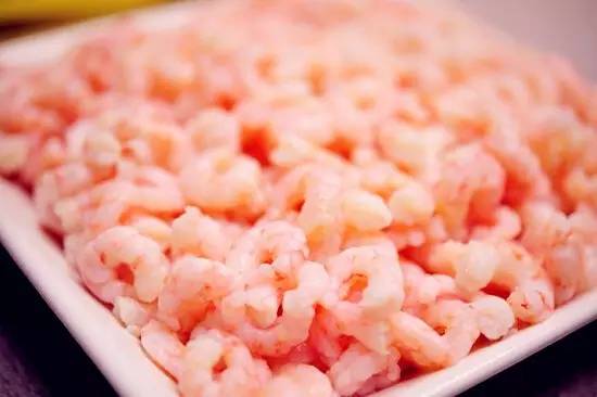 北极虾是生的还是熟的，北极虾的最佳吃法（熟的北极虾，非要再煮一次吗）