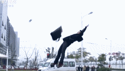 exm是什么意思，exm什么意思中文（电视剧中的车祸戏都是咋拍的）