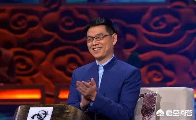如何评价著名学者郦波和康震的诗词水平？
