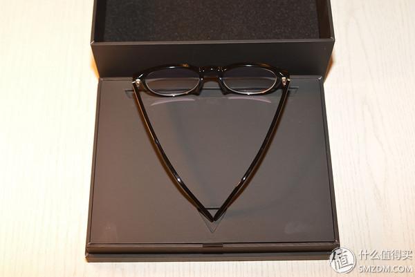 蔡司镜片防伪logo，如何辨别蔡司镜片的真伪（聊聊第一次使用网购配镜——Tapole）