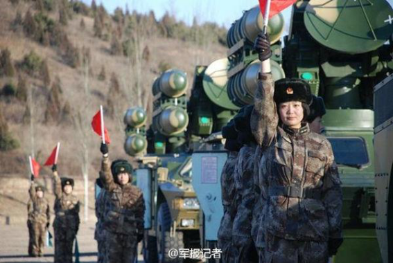 女兵有哪些兵种，女兵有哪些兵种以及身高要求（盘点那些飒爽英姿的女兵）