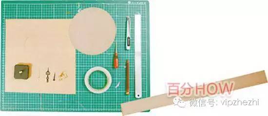 如何用手工纸制作钟表，怎么用纸制作钟表（纸箱瓦楞纸千万别扔掉,达人教你怎么做花瓣时钟）