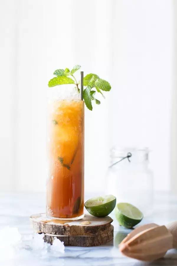 冰糖浆的熬制方法，冰糖怎样熬制糖浆（一个月都不用再买那些满满添加剂的冰镇饮料了）