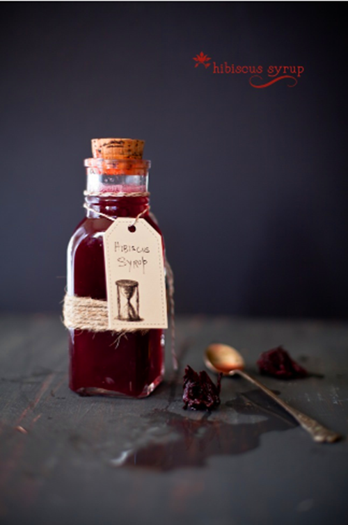 冰糖浆的熬制方法，冰糖怎样熬制糖浆（一个月都不用再买那些满满添加剂的冰镇饮料了）