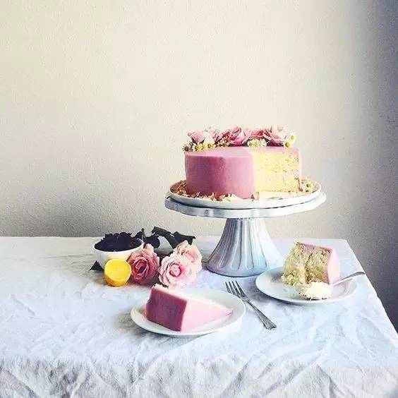 冰糖浆的熬制方法，冰糖怎样熬制糖浆（一个月都不用再买那些满满添加剂的冰镇饮料了）