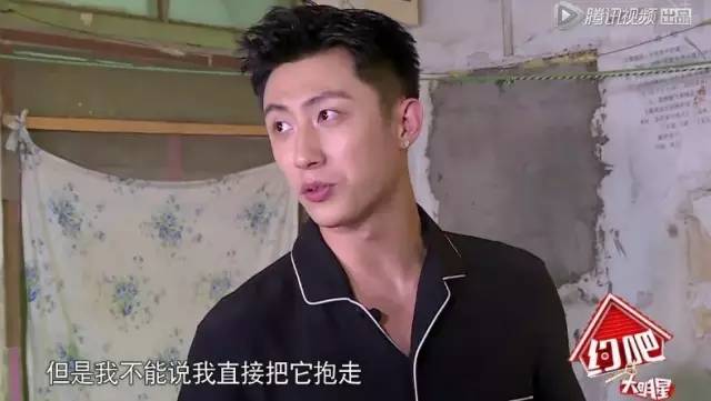 说声再见心盘起缠绵眷恋千百般，缠绵眷恋千百般是什么歌词（不跟MC互动的汪星人不是好嘉宾）