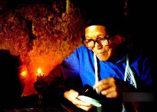 龙须草的功效与作用，龙须菜的功效与作用及禁忌（却是清心降火、利水通淋的中药）