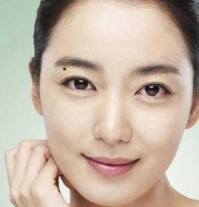 手心长痣好不好,身上这三处有痣的人-相术-荣耀易学