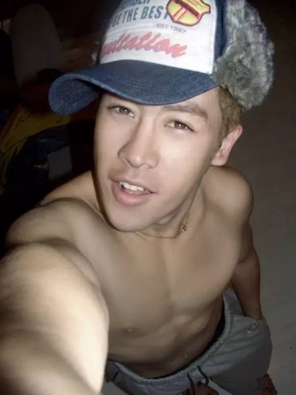 夏河和洛洛博客，夏河麦洛洛（一点资讯和blued联名活动之后）