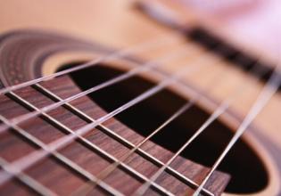 从零起步学吉他， 零基础吉他入门知识（从基础走向巅峰“三大秘笈”第2章）