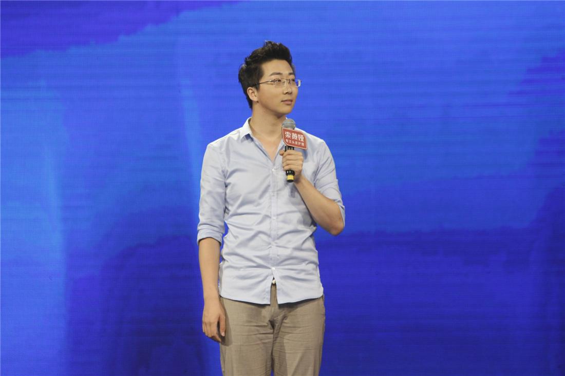 周玉琢王越结婚照，周玉琢 结婚照（《缘来非诚勿扰》女嘉宾牵手男编导）