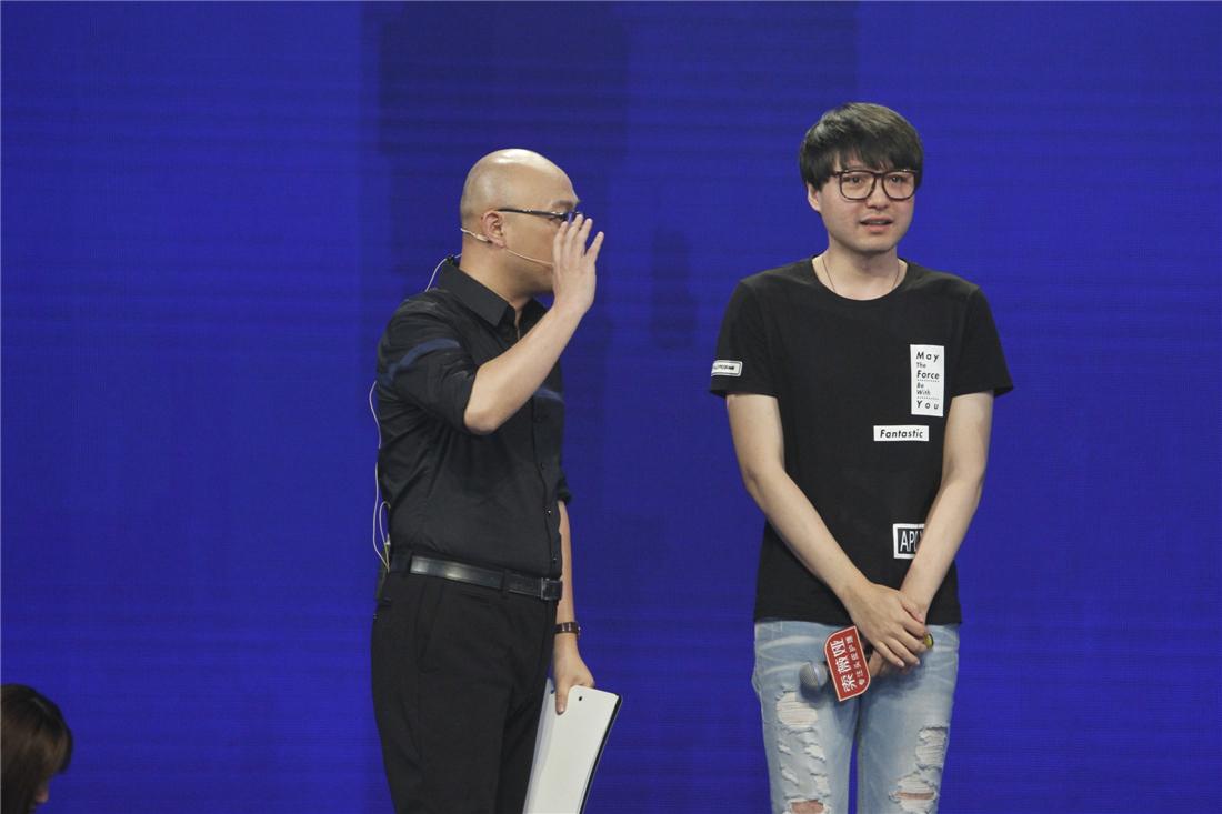 周玉琢王越结婚照，周玉琢 结婚照（《缘来非诚勿扰》女嘉宾牵手男编导）