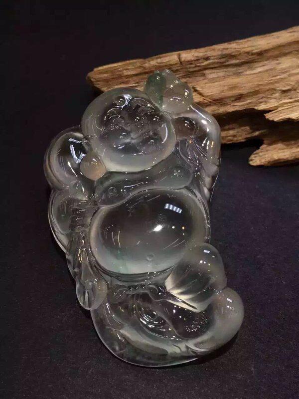 翡翠鉴别方法，翡翠的鉴定方法及技巧（掌握这几个翡翠鉴定窍门）