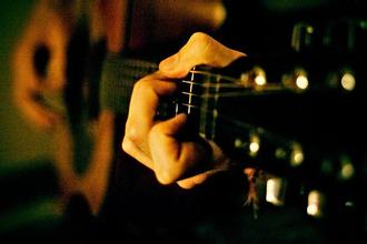 从零起步学吉他， 零基础吉他入门知识（从基础走向巅峰“三大秘笈”第2章）