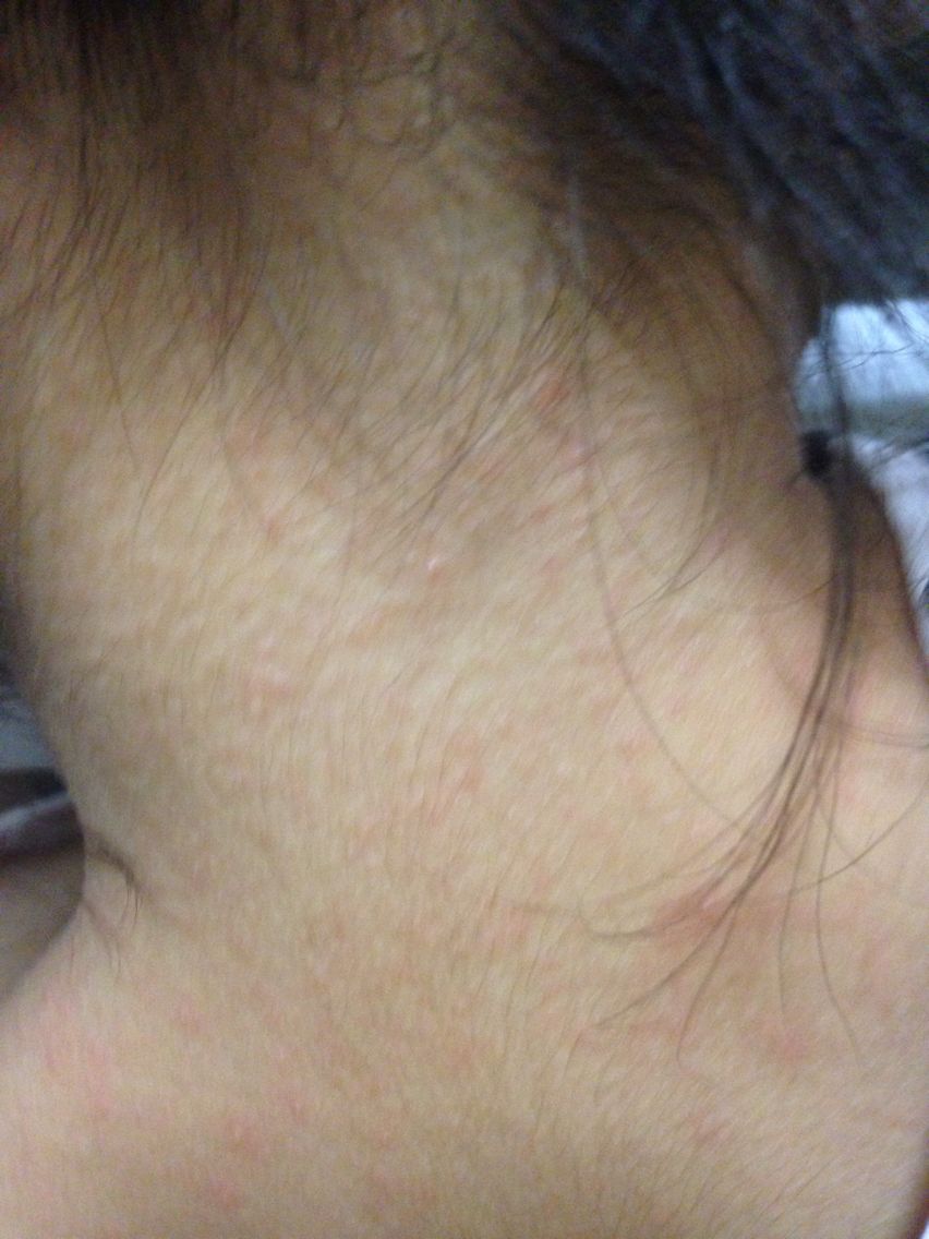 如何画洗澡的小男孩的简笔画，如何画洗澡的小男孩的简笔画法（手把手教你制作洗澡水三天消灭宝宝痱子）