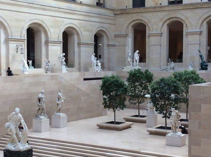 卢浮宫英文，卢浮宫英文怎么读（<1>Musée）