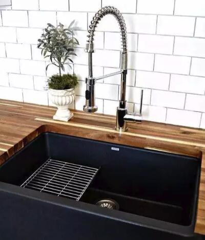 白醋和小苏打清洗洗衣机顺序，白醋和小苏打清洗洗衣机顺序视频（洗衣机里倒点这个）