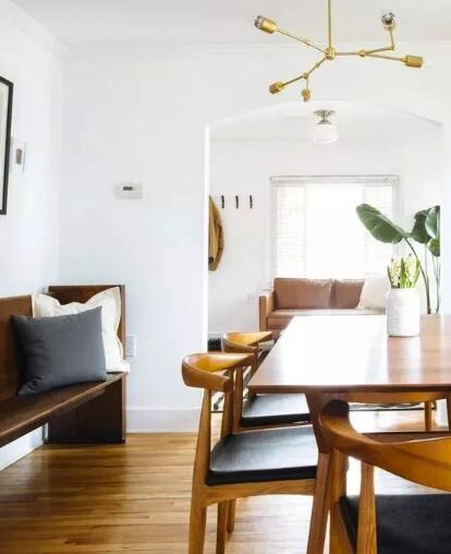 白醋和小苏打清洗洗衣机顺序，白醋和小苏打清洗洗衣机顺序视频（洗衣机里倒点这个）