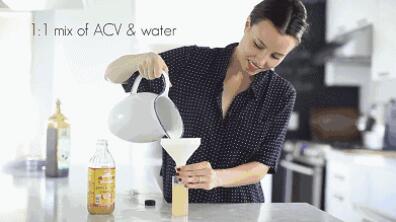 白醋和小苏打清洗洗衣机顺序，白醋和小苏打清洗洗衣机顺序视频（洗衣机里倒点这个）