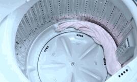 白醋和小苏打清洗洗衣机顺序，白醋和小苏打清洗洗衣机顺序视频（洗衣机里倒点这个）