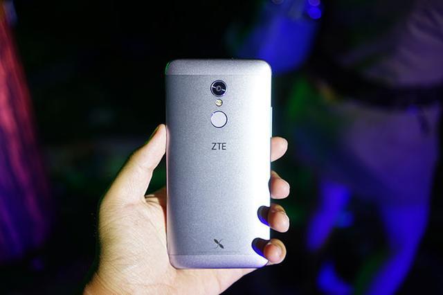 小鲜女网名，小鲜女（智能语音+3D指纹）