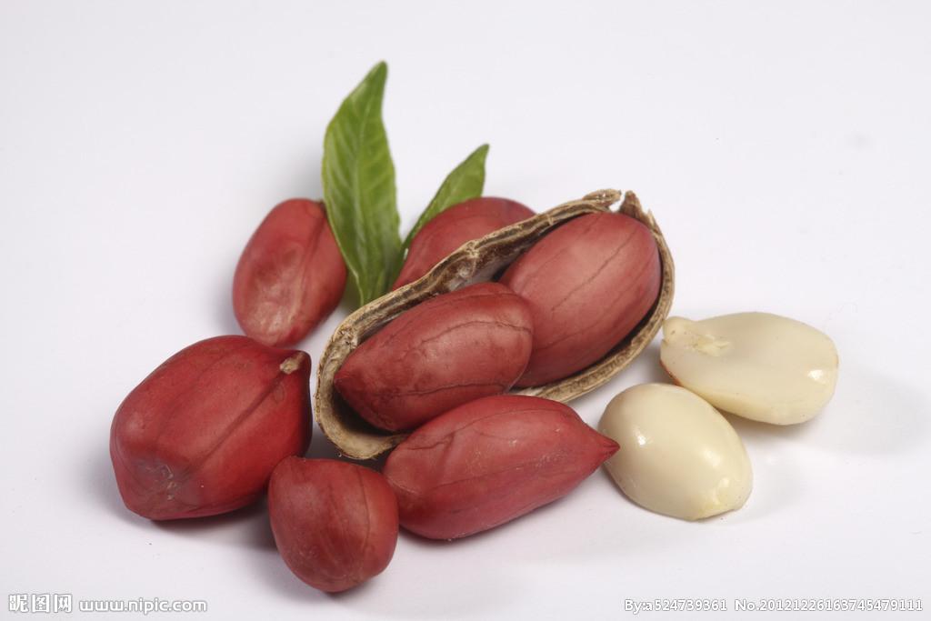 麻屋子红帐子里面住个白胖子谜语，麻屋子红帐子白胖子分别指什么（里面睡个白胖子。还记得是什么吗）