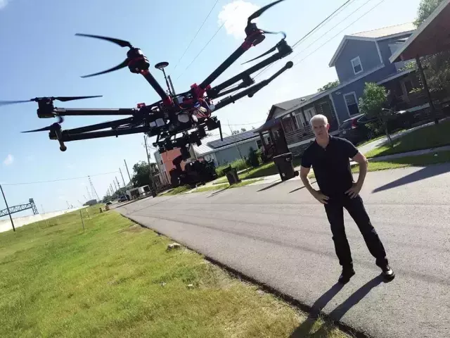 无人机使用方法，无人机第一次使用操作指南（航拍无人机的使用要点）