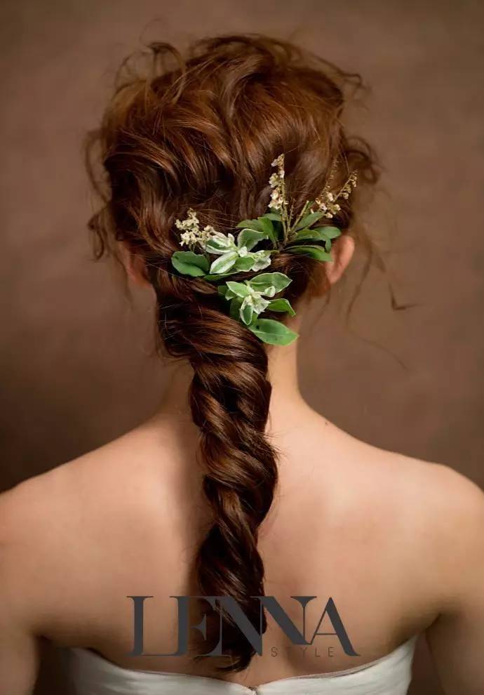 唯美好看森系的女生背影图片  用背影勾勒出你的美妙,头像女生简单