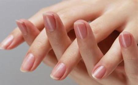 林赛氏指甲图片，林赛氏指甲和正常对比（出现这些情况就快去医院吧）