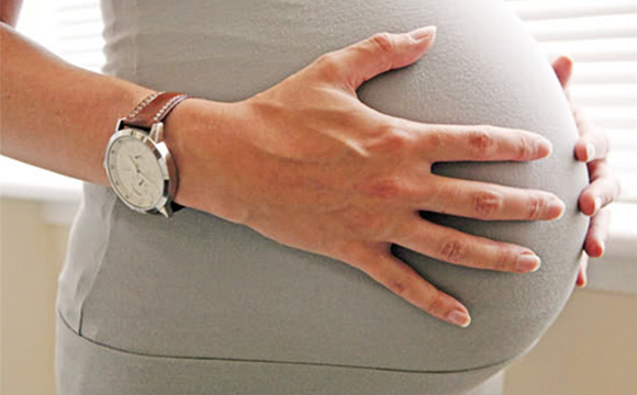 胎动已经告诉性别，胎动已经告诉性别腿短是男孩吗（根据胎动辨别男女准吗）