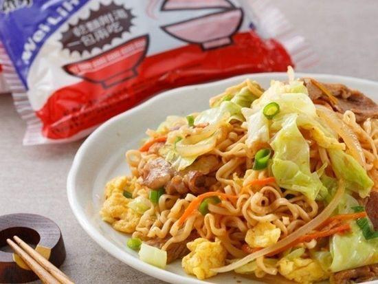 泡面怎么炒，怎么做炒面好吃（原来炒着吃更美味，更健康）