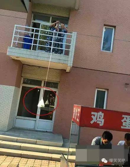 qq群怎么设置管理员，QQ群里怎么设置管理员（当过最大的官也就是ＱQ群管理员了）