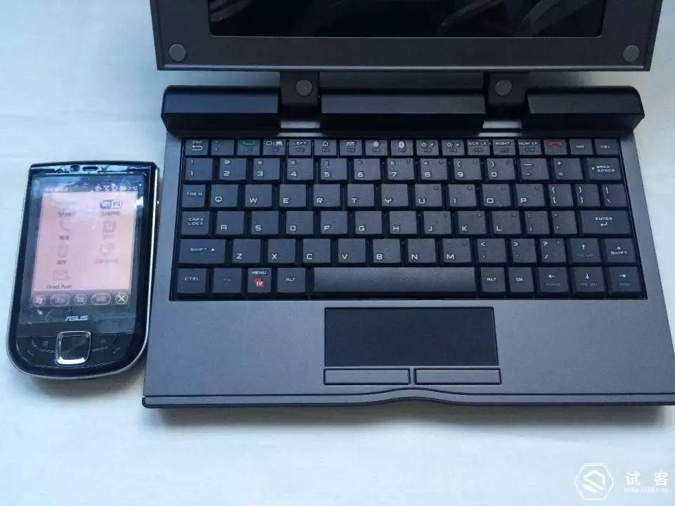 三星i9008l论坛，三星i9008怎么样（未必 亮几个爱机试试）