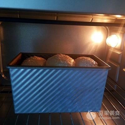 汤种小面包的做法，汤种小面包的做法大全（汤种吐司的做法）